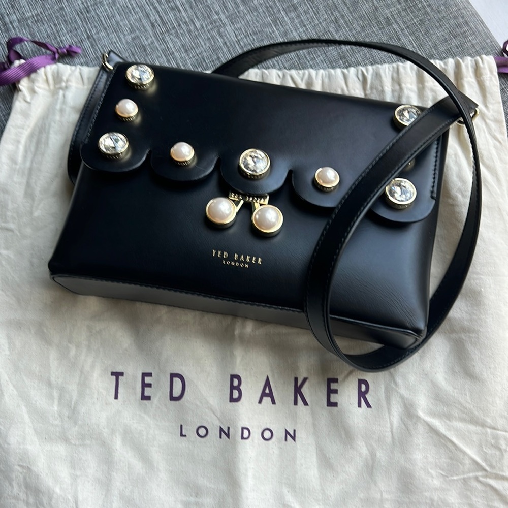 New! TED BAKER LONDOR Black leather purse